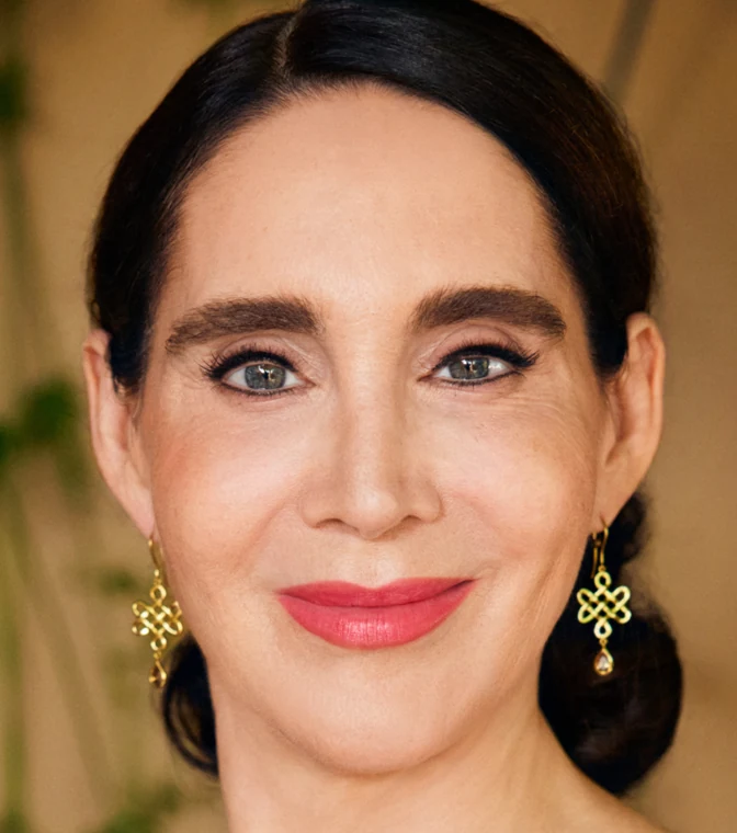 Prof. Dr. Anabel Ternès von Hattburg